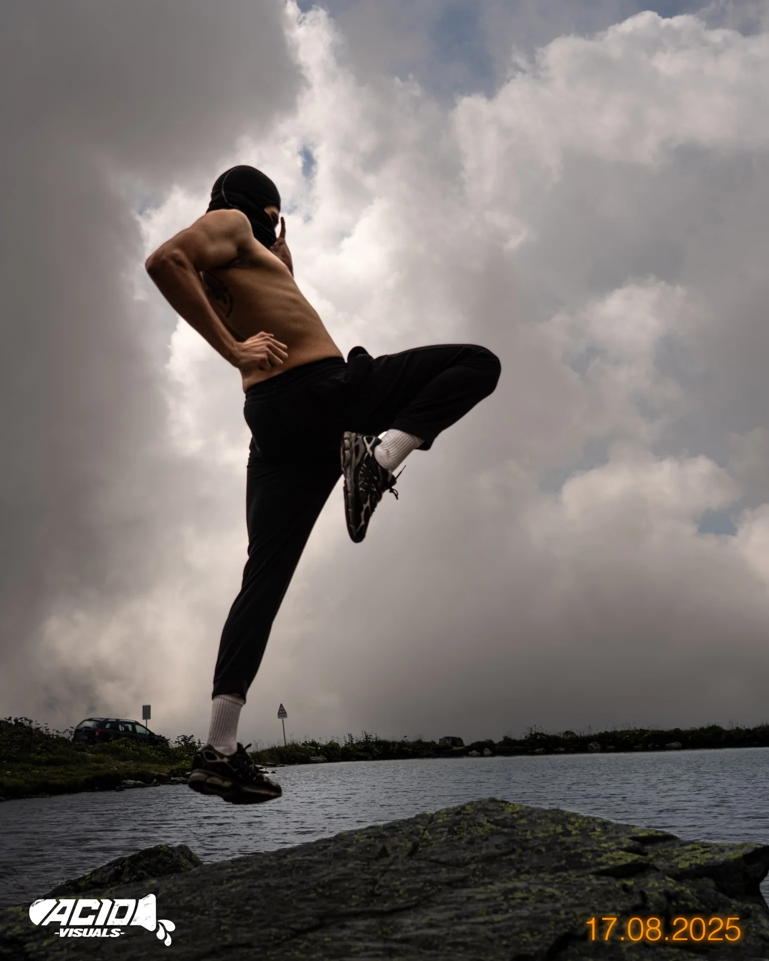 MOUNTAIN MUAY THAI - Image 3